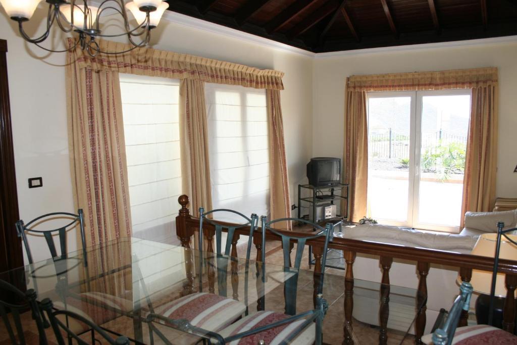 Chayofa Country Club Aparthotel Playa de las Americas  Bilik gambar